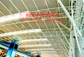 收費(fèi)站頂棚施工實(shí)景圖