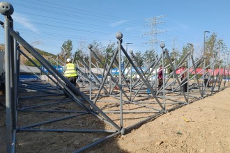 三面網(wǎng)架高炮